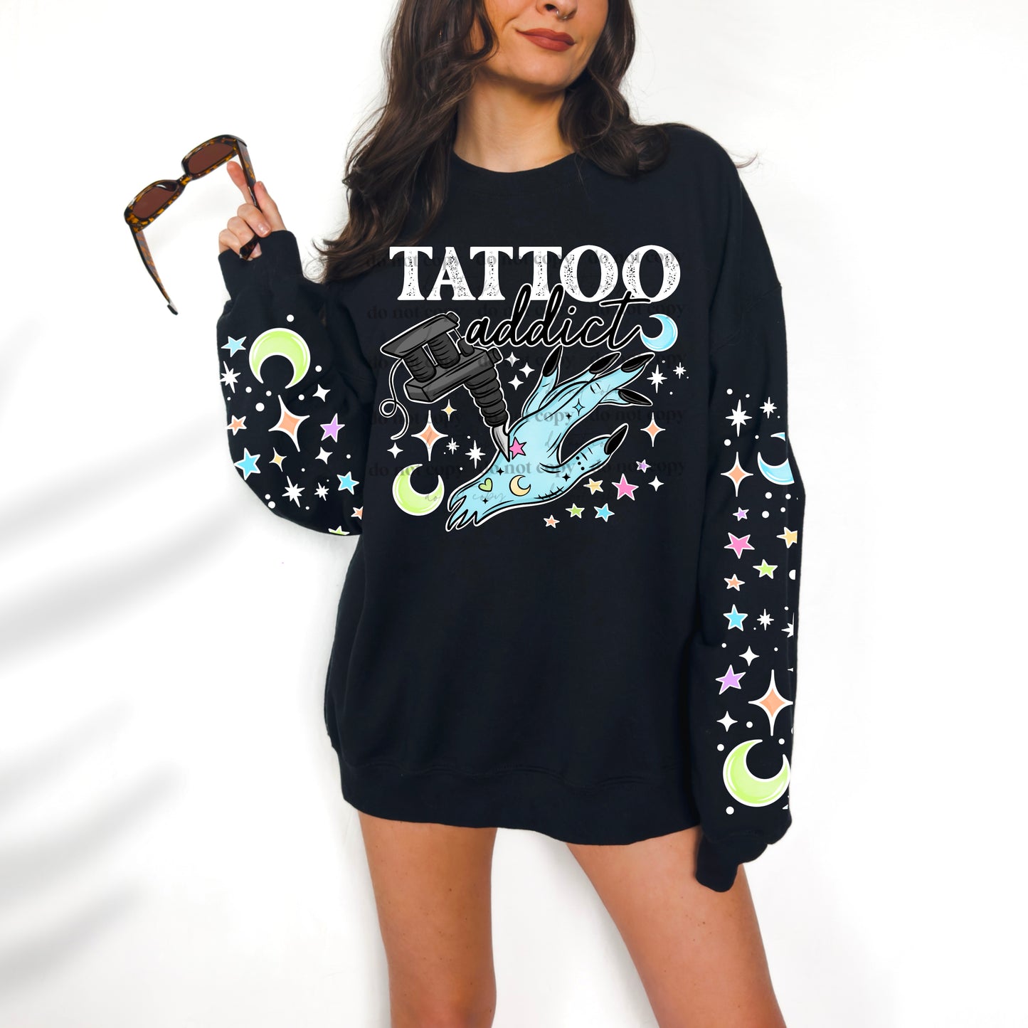 Tattoo addict (Black or white letters) include sleeves