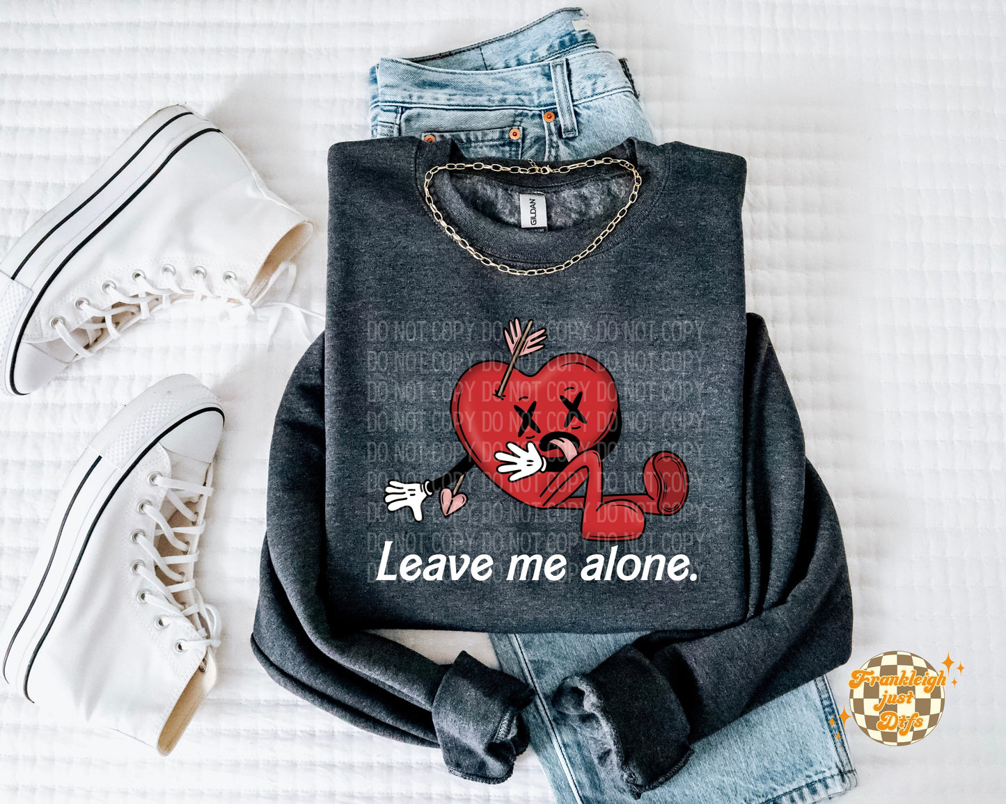 Leave me alone (black or white wording)