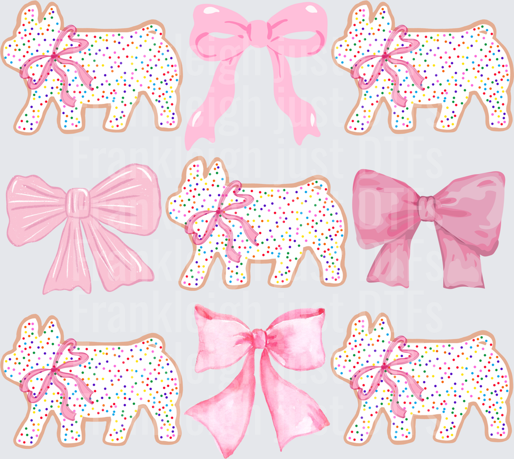 Animal cracker pigs with bows