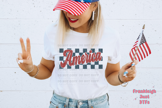 America Retro Checkered