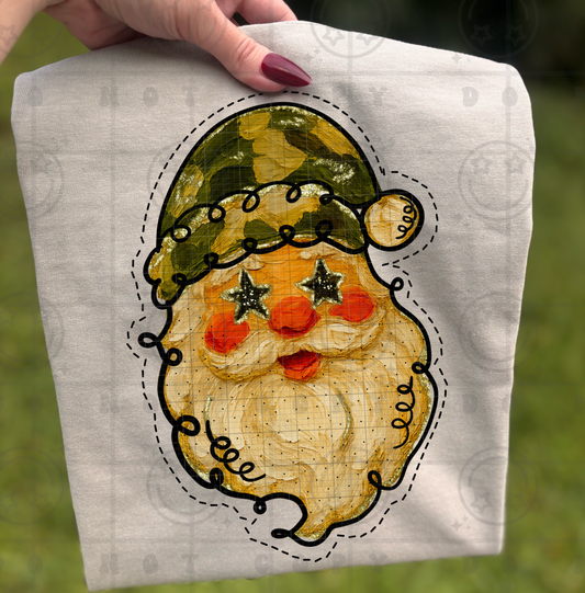 Camo Santa