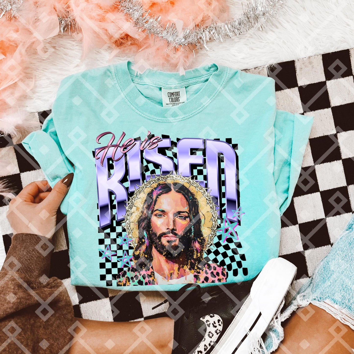 He is risen (90’s style) White or black checkered