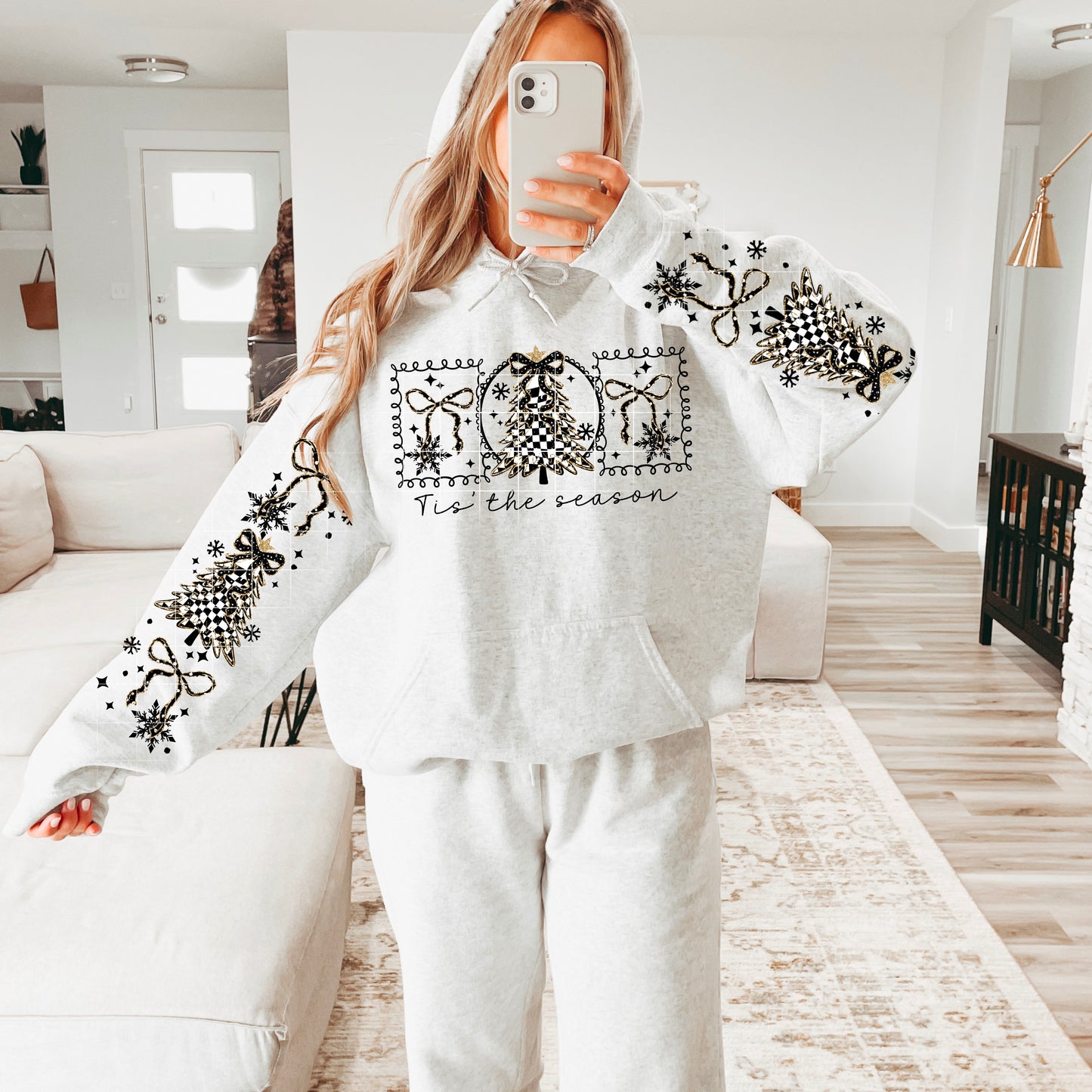 Tis The Season Sleeve Black