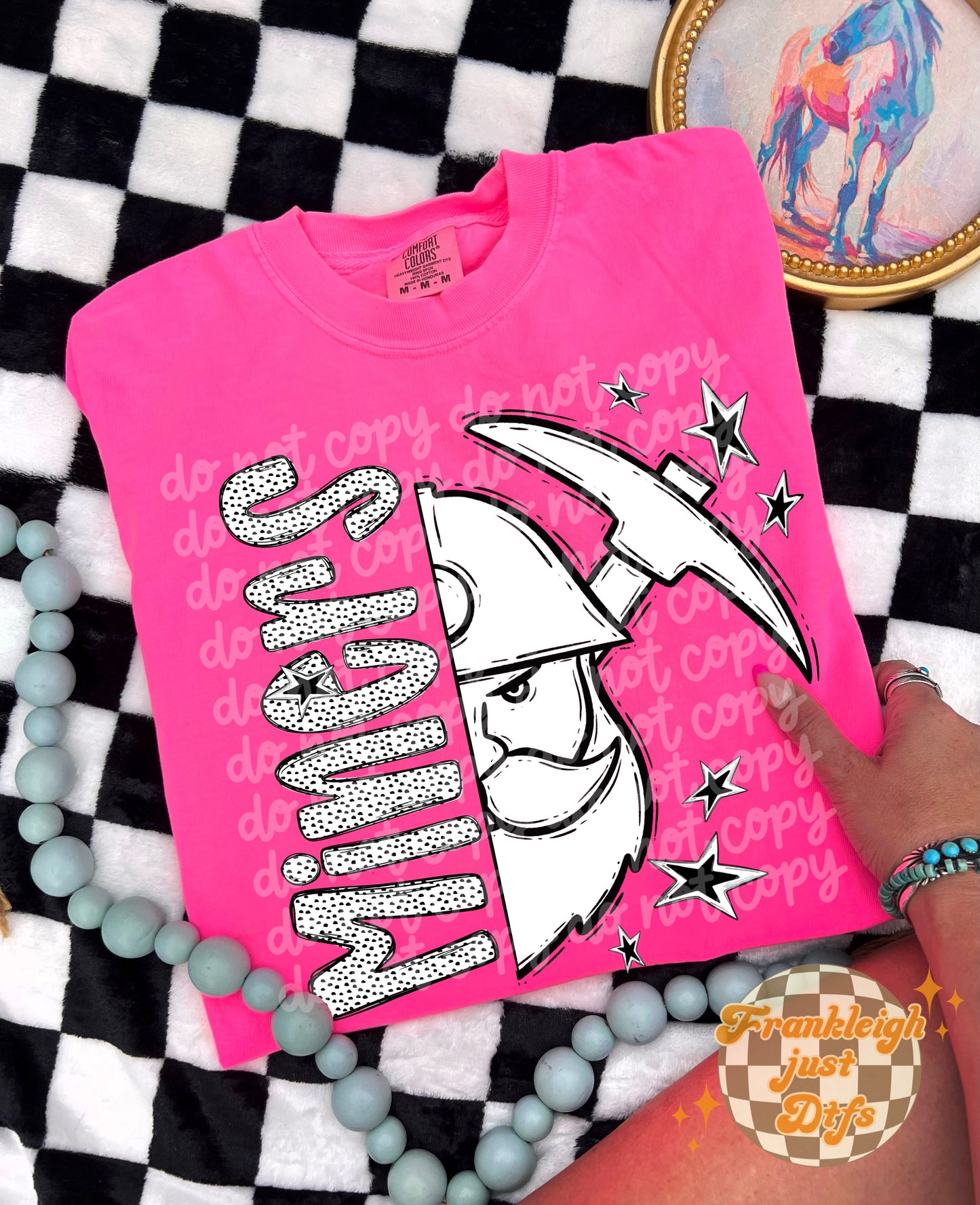 White Mascots School (dottie) L-P