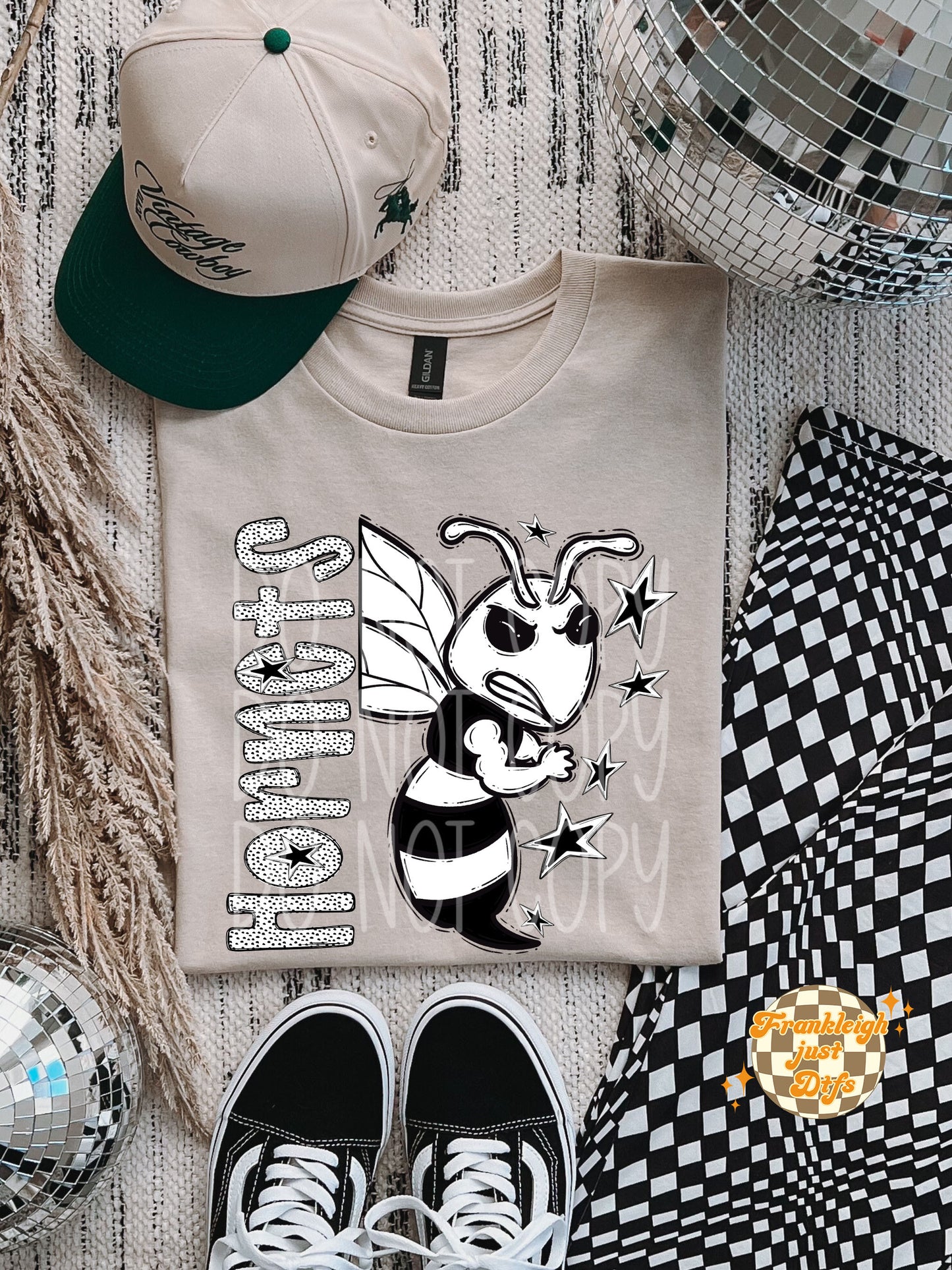 White Mascots School (dottie) E-K