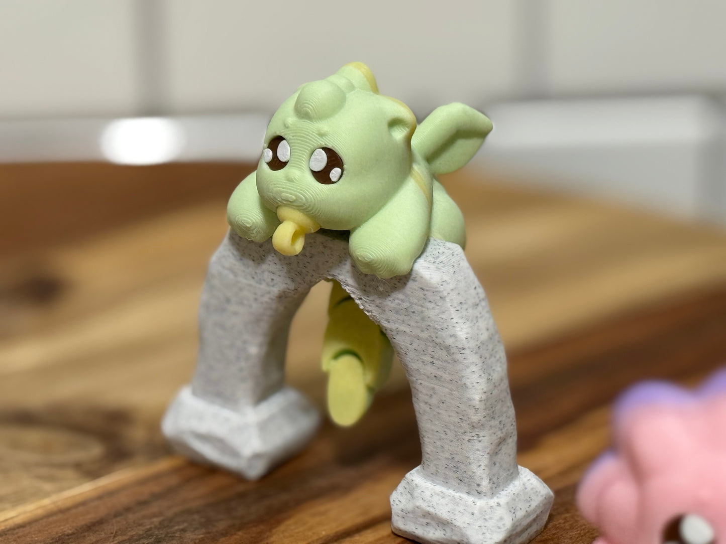 Hang in there desk buddies