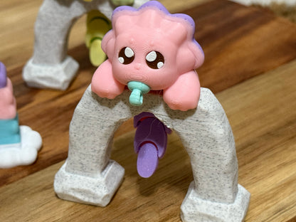 Hang in there desk buddies