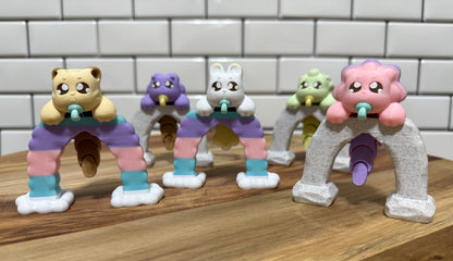 Hang in there desk buddies