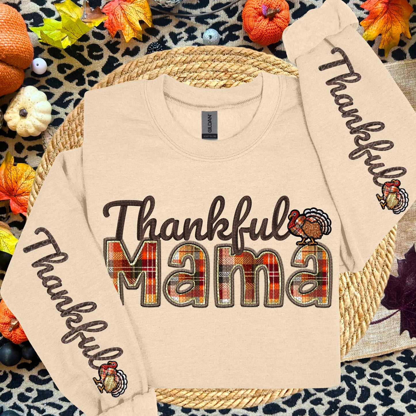 Thankful Mama with sleeves included