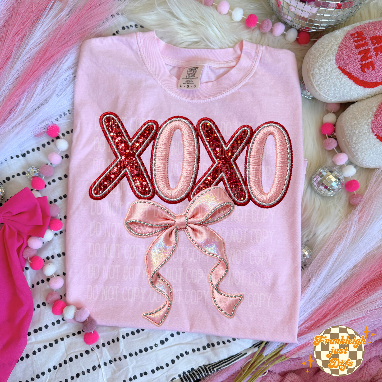 xoxo bow faux embroidery